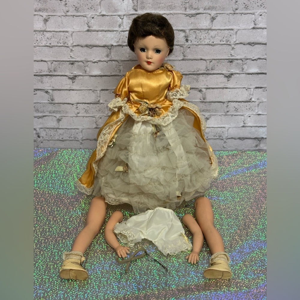 Vintage Original Mary Hoyer Hard Plastic 1950s Doll Needs to Be Restrung READ
